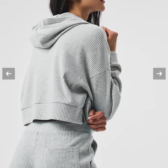 ALO muse heather grey sweater - Picture 2 of 2